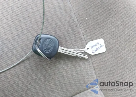 2005 Toyota Corolla Le z USA, uszkodzony, nr VIN JTDBR32E652064743